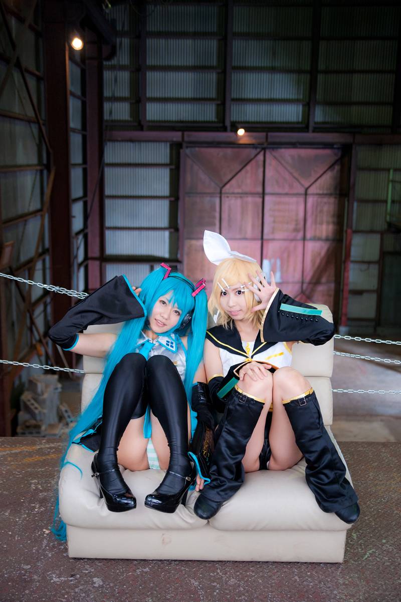 [Cosplay] cos unifies two sisters(37)